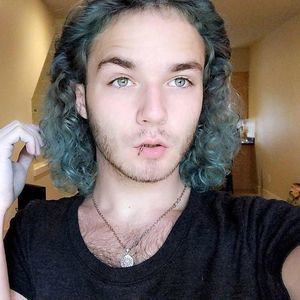 Meet your Posher, Damien